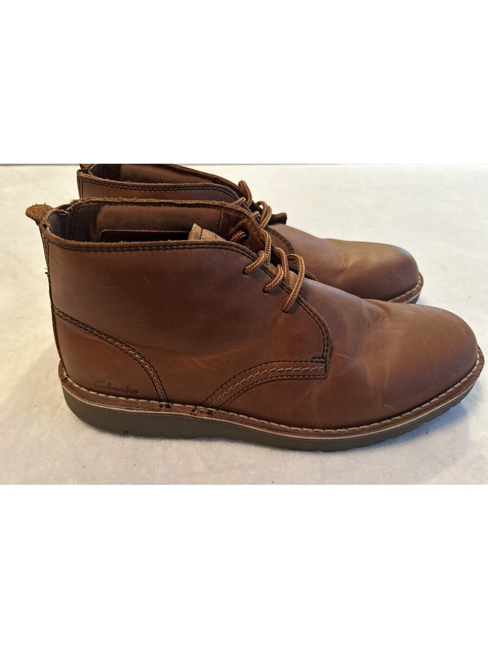 Clarks Collection Boots Men’s Size 10 D Eastridge Mid Chukka Brown Leather